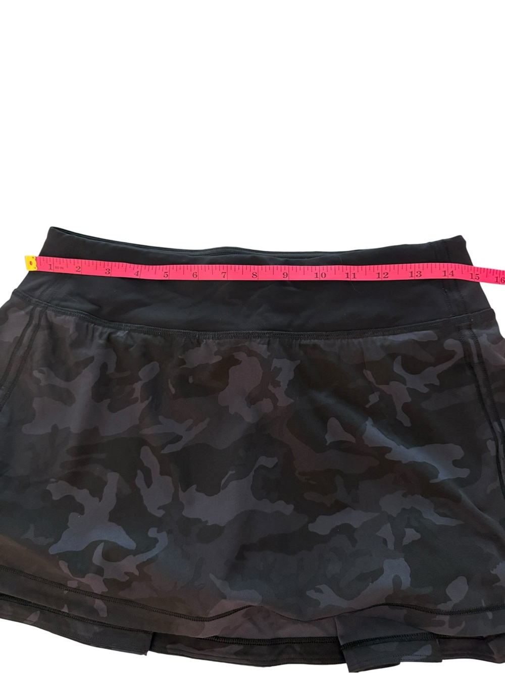 lululemon athletica Black Camo Zip Pocket Skort - Picture 6 of 7